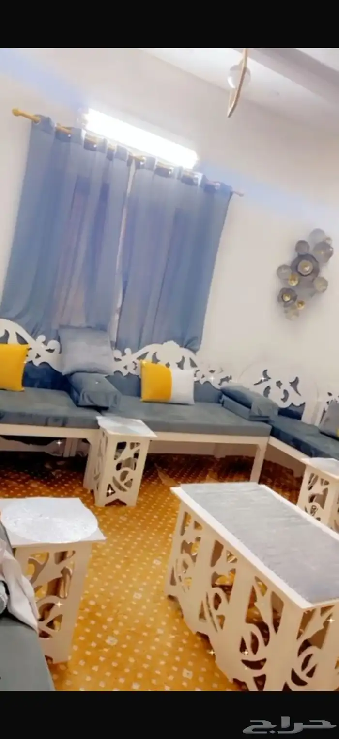 كنب نظيف مده الاستخدام سنتين سبب البيع النقل 0