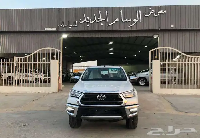 هايلوكس 2025 فل كامل تمتيك S_GLX بنزين دبل جديد 0
