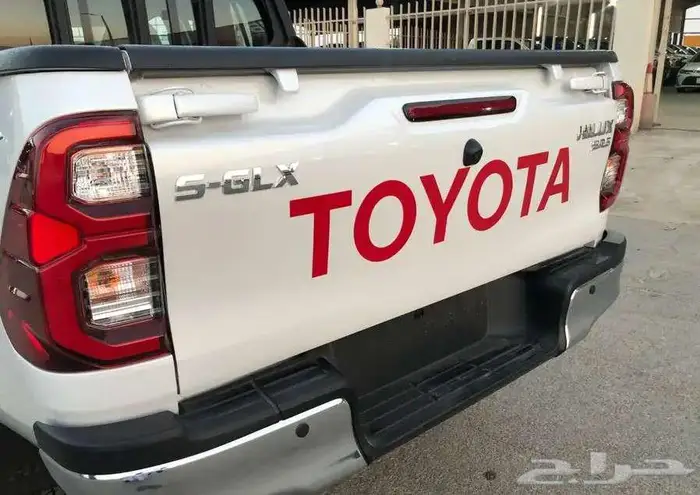 هايلوكس 2025 فل كامل تمتيك S_GLX بنزين دبل جديد 30
