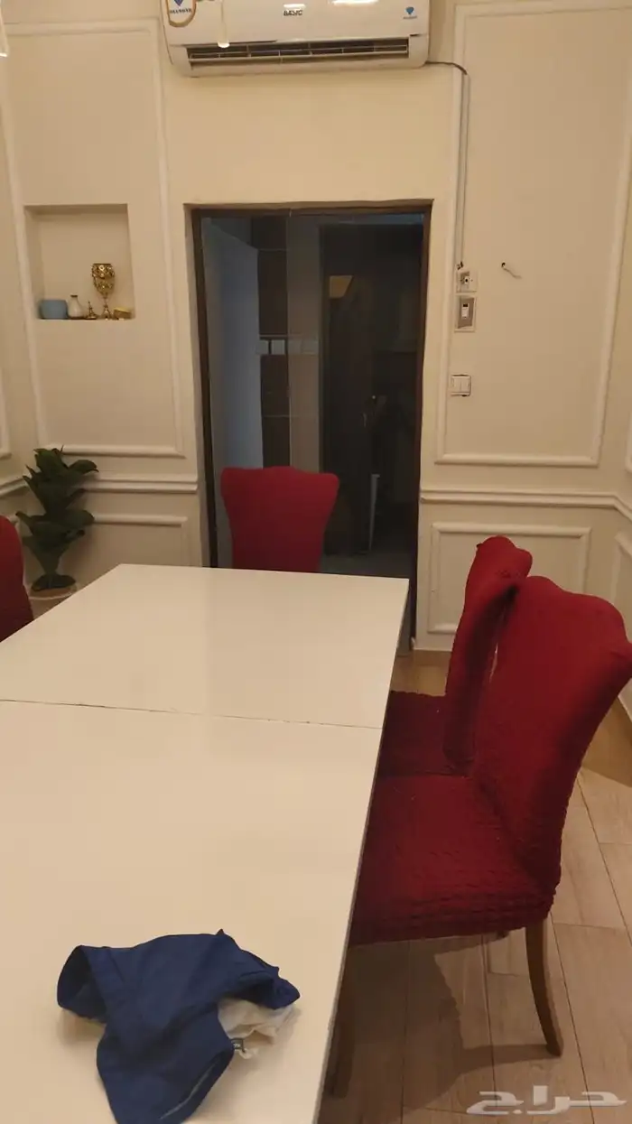 فبلا للبيع في حي الإسكان الجنوبي 16