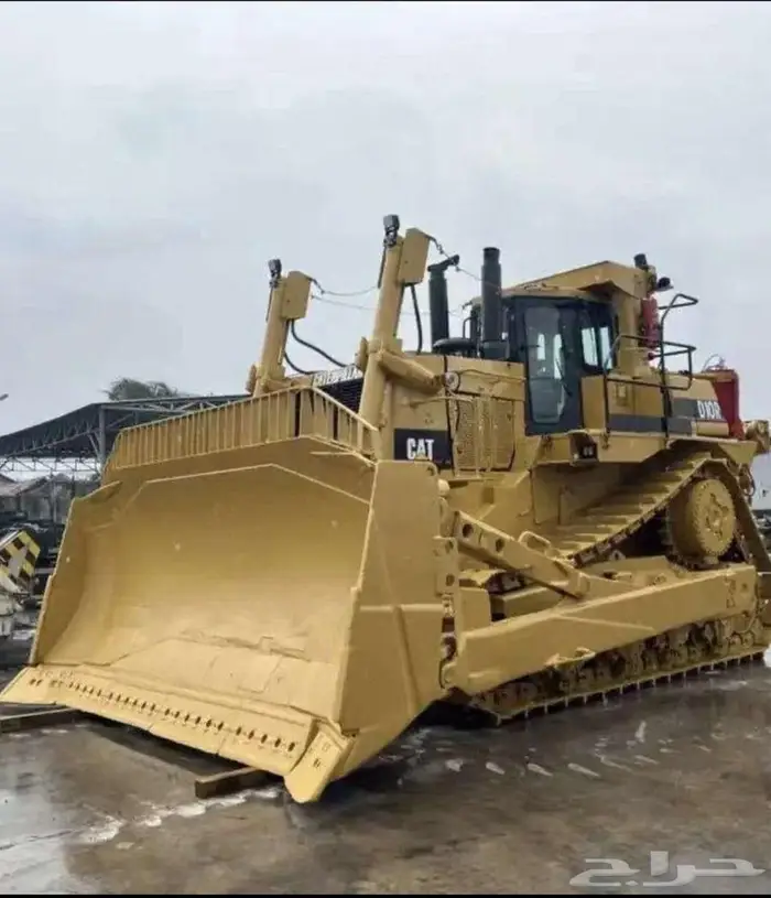بلدوزر D 10 R 1