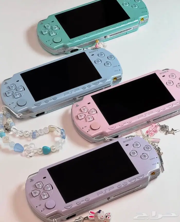 اجهزة PSP الوان باستيل 0