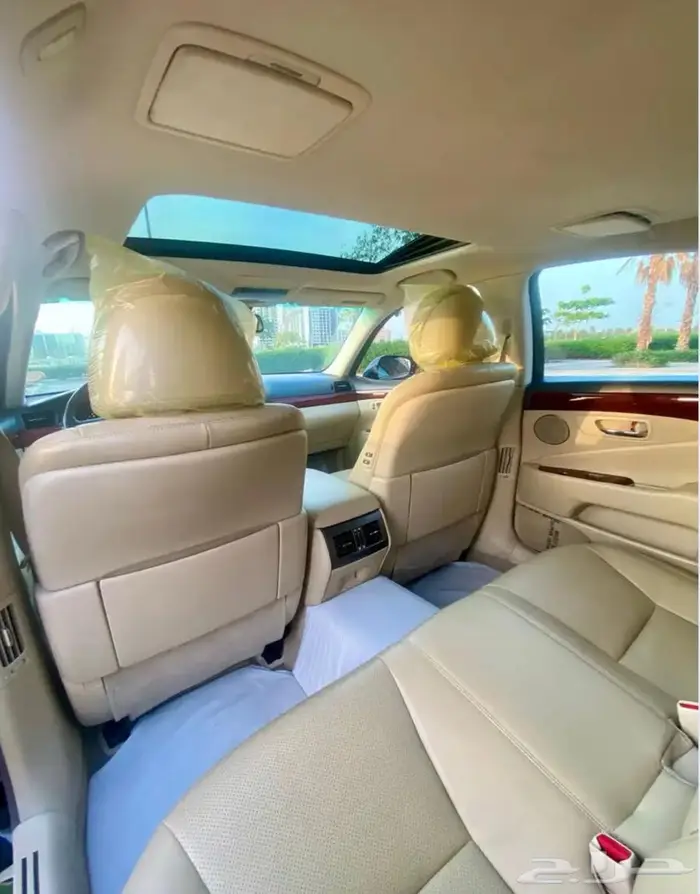 لكزس LS460 بحالة الوكالة 7