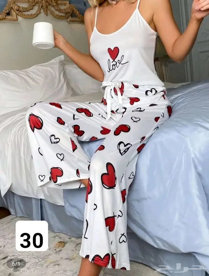 ملابس نسائية جديدة للبيع الفوري 6