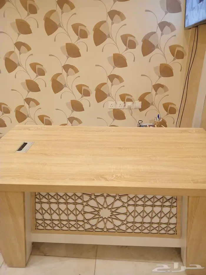 مكتب 4
