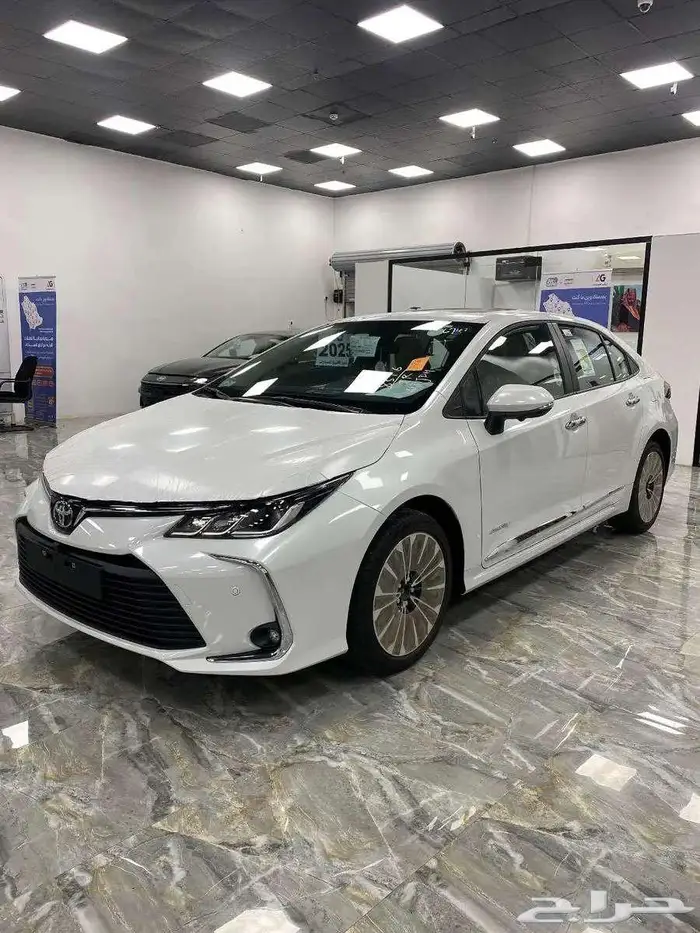 كورولا فل كامل محرك 2.0 موديل 2025 2