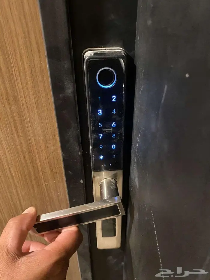 خدمة تركيب الاقفال الذكية في جدة ( بصمة - كود - بطاقة ) 2