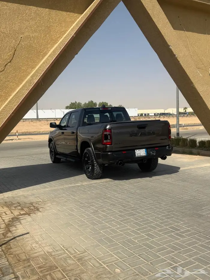 دوج رام ريبل 1500 (2023) 26