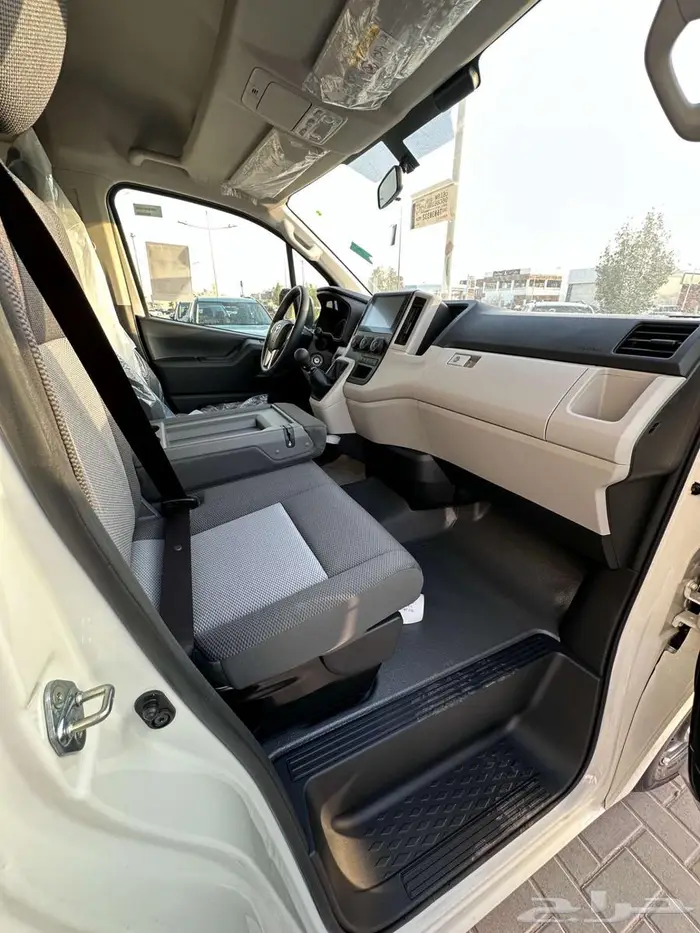 تويوتا باص ها يس 2026 9