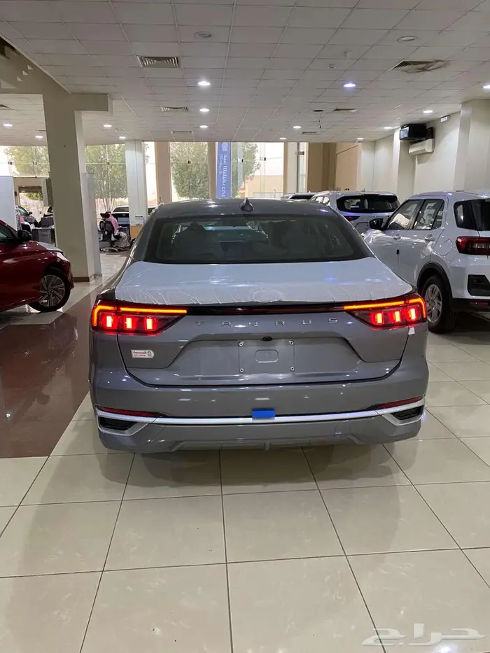 فورد تورس امبيانتى موديل 2025 السعر 124000 شامل 1