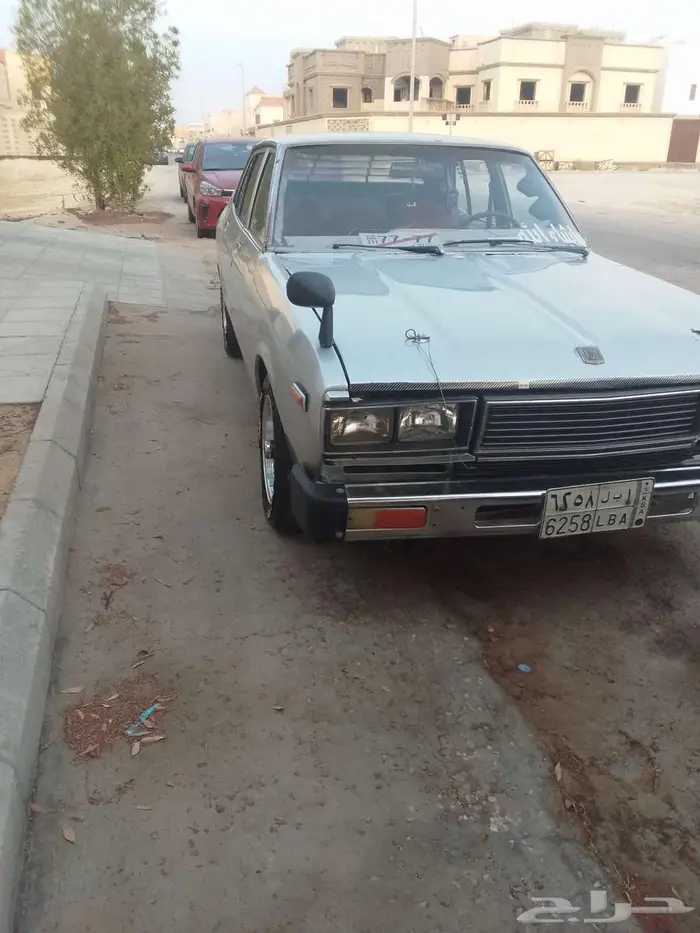 نيسان داتسون 180B 6