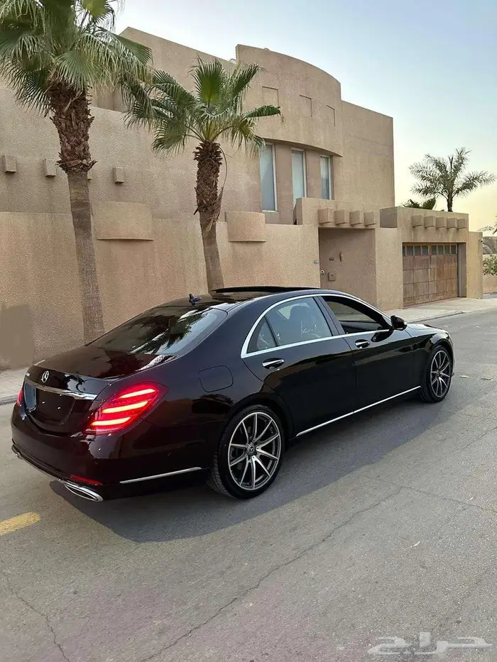 مرسيدس S450 أسود 2020 بدي وكالة عداد 80 ألف بحالة الوكالة. 14