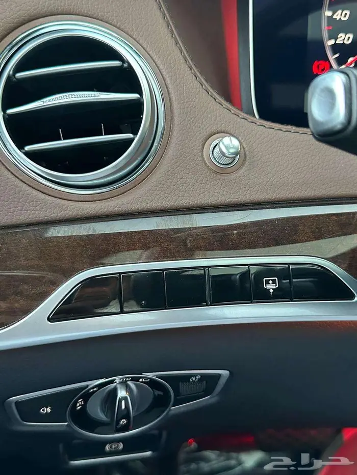 مرسيدس S450 أسود 2020 بدي وكالة عداد 80 ألف بحالة الوكالة. 42