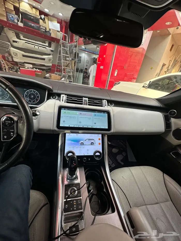 تحويل رنج روفر اسبورت SV من 2014 إلى 2020 نفس الوكاله 6