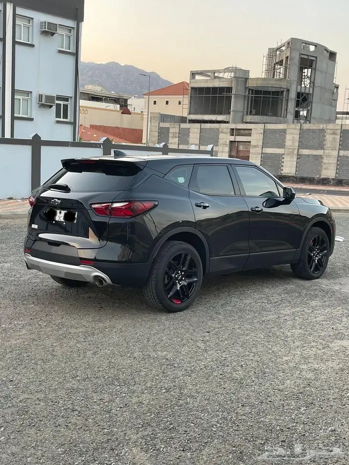 بليزر 2022 بلاك اديشن اخو الجديد 3
