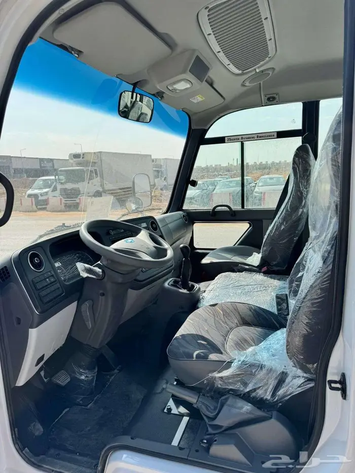 باص 26 راكب هيونداي كوانتي ديزل - انتاج 2025 4