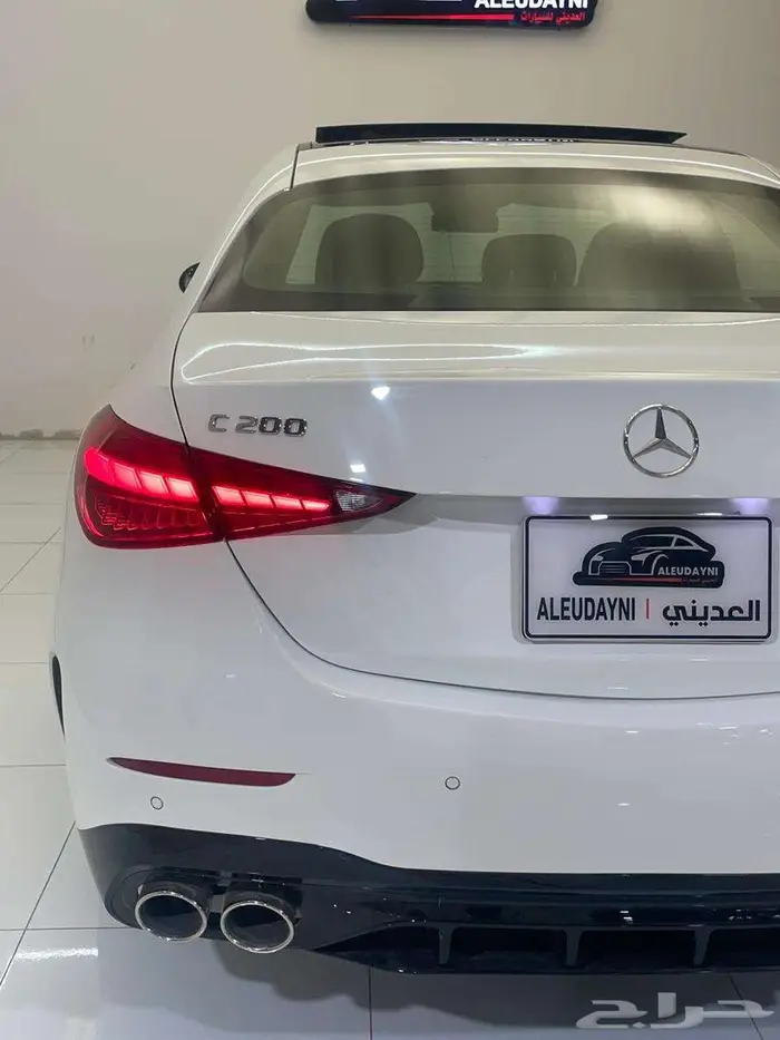 مرسيدس C200 2023 7
