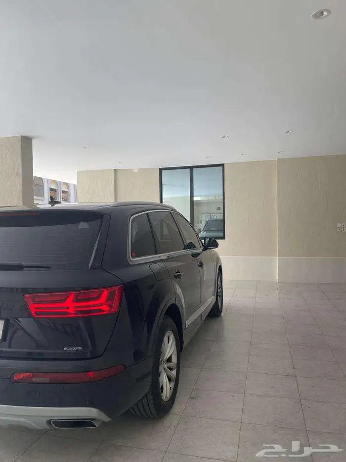 أودي Q7 4