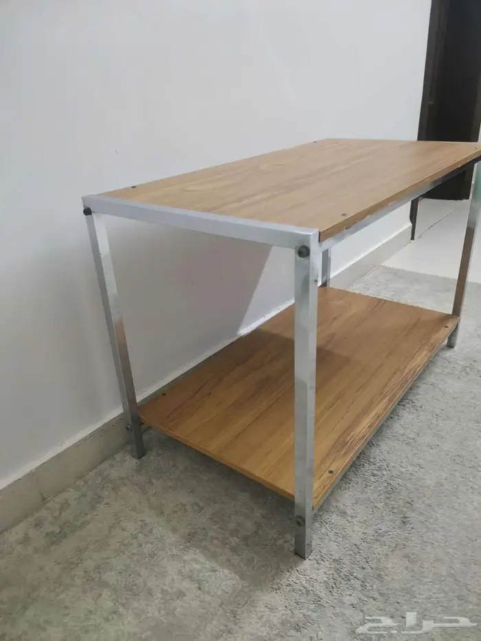 طاولة تلفزيون قديمة 8