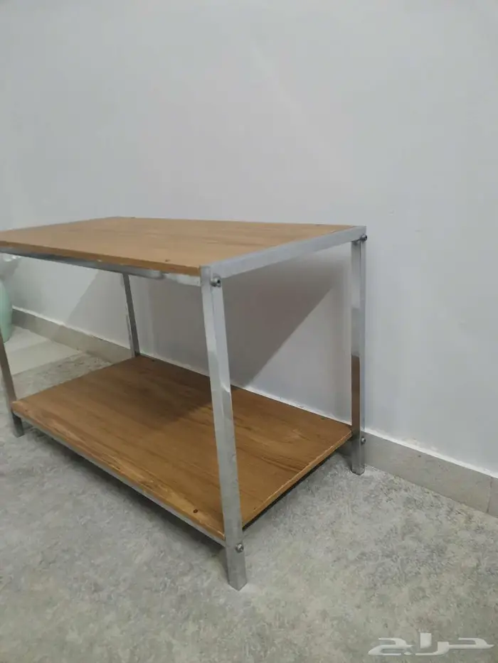 طاولة تلفزيون قديمة 9