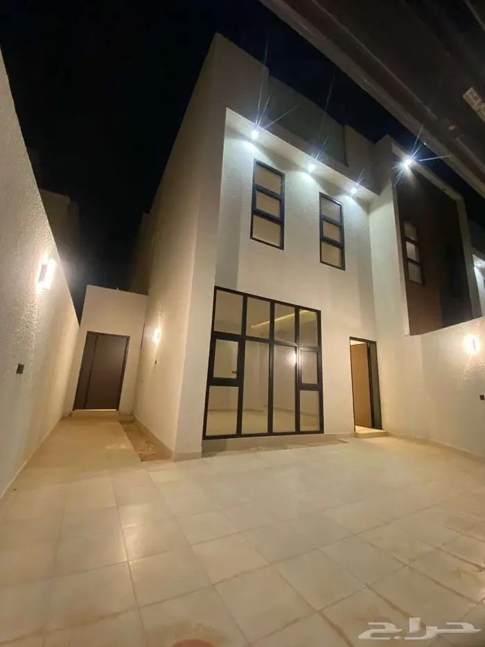 للتأجير السنوي  وحدة أرضية بحي الرفيعة (شرق بريدة) 2