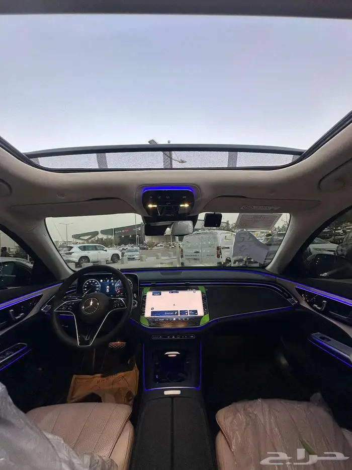 مرسيدس E 200 موديل 2025 اصفار كاش وتقسيط 23
