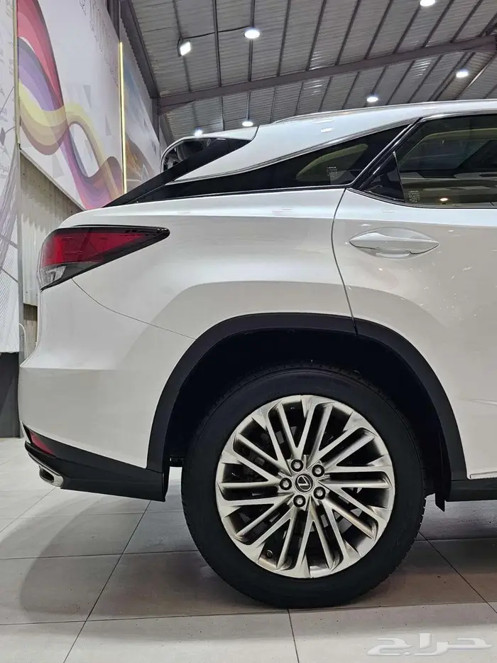 لكزس RX 350 DD 2020 ( فل كامل أعلى فئه ) 9