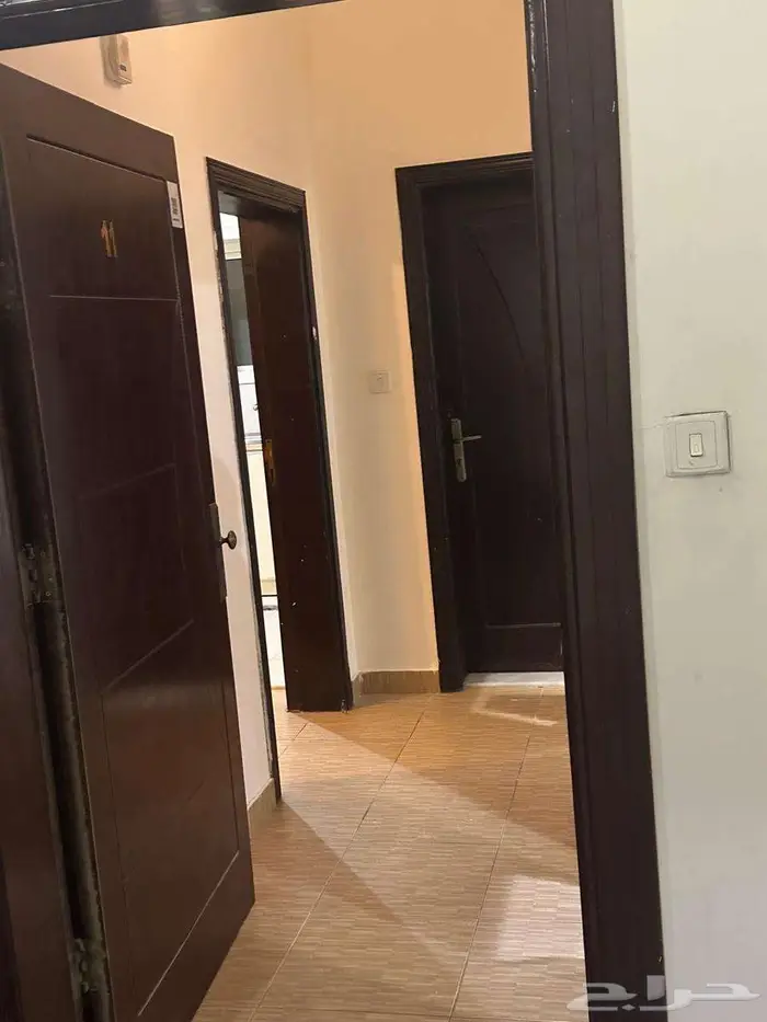 غرفتين وصاله مطبخ ومكيفات راكبه 1