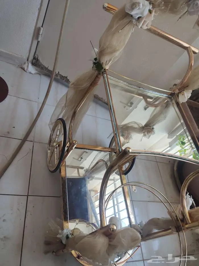 عربية ملكة 0