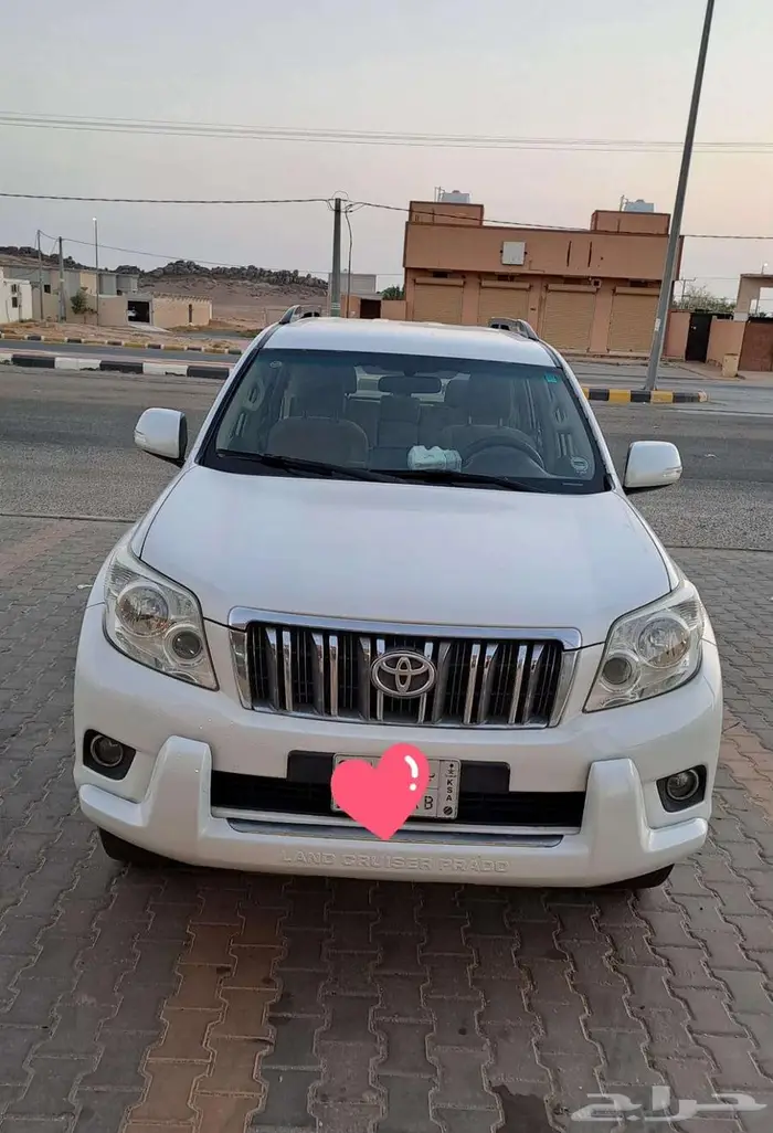 جيب برادو 4 سلندر 2011 2