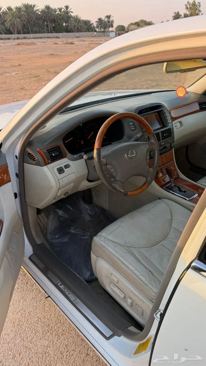 لكزس 2001  430 LS 13