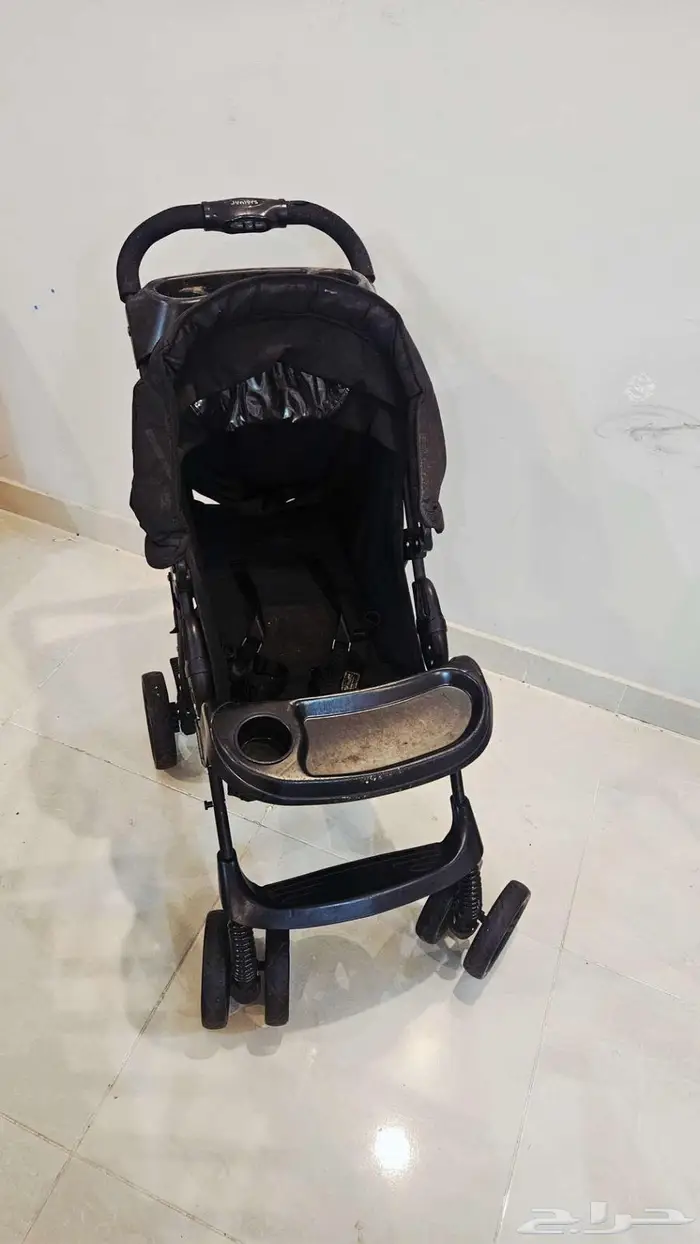 عربة اطفال من جنيور 0