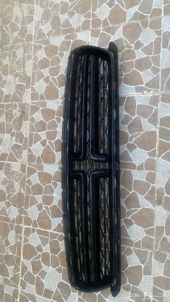 شبك صدام امامي تشارجر ار تي 2015 2