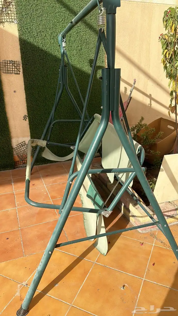 بيت في شجر 1