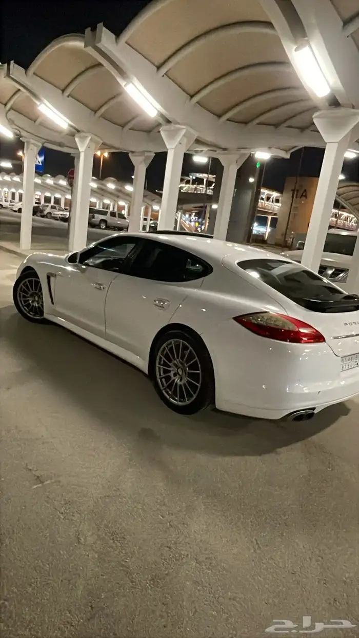 بورش 11