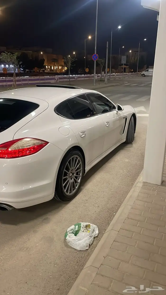 بورش 16