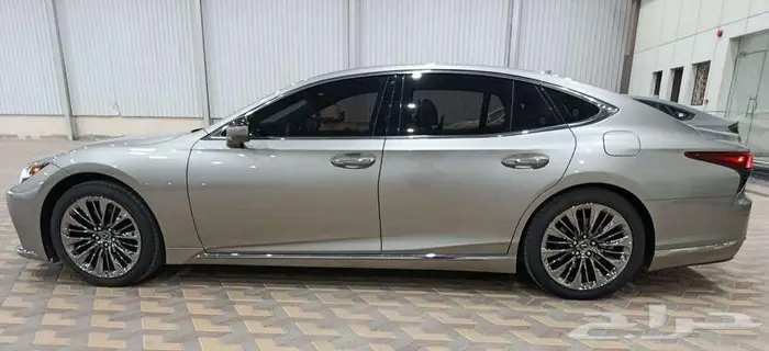 لكزس ال اس LS 500 - 2022 حالة ممتازة 1