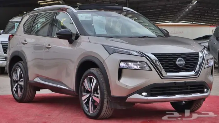 نيسان اكس تريل SL 2025 كاش و اقساط 6