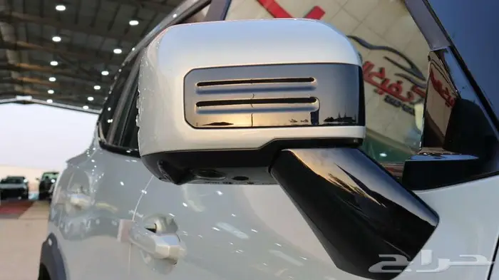 جيتور T1 2025 لاكجري فضي داخلي زيتي كاش - اقساط 10