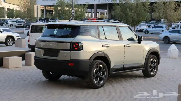 جيتور T1 2025 لاكجري فضي داخلي زيتي كاش - اقساط 7