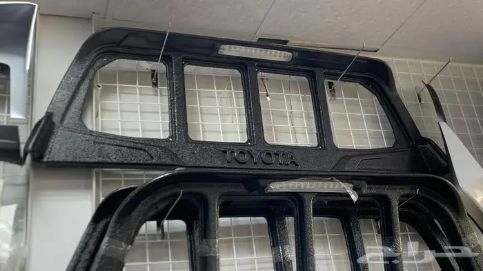 اكسسوارات سيارات تويوتا اصلي وكالة 23