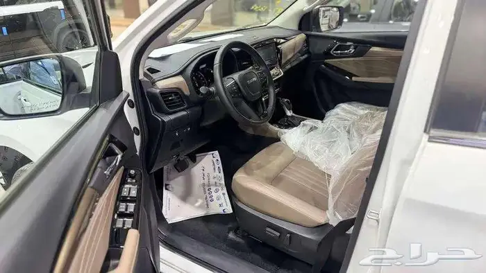 جيب ايسوزو MUX فل كامل دفلك ديزل 2025 5
