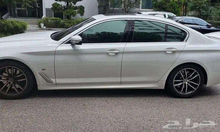 BMW 5 Series (G30) 520i M Sport 2022 - وارد كوريا 1