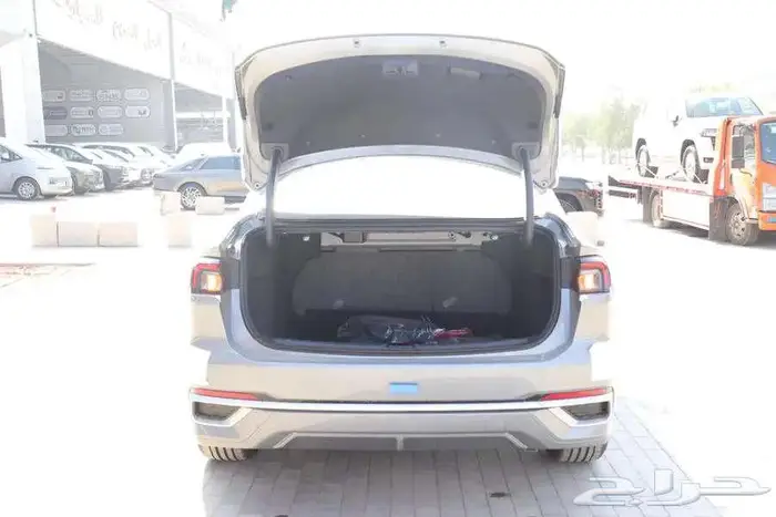 فورد تورس امبيانتي موديل 2025 بالكاش والاقساط 25