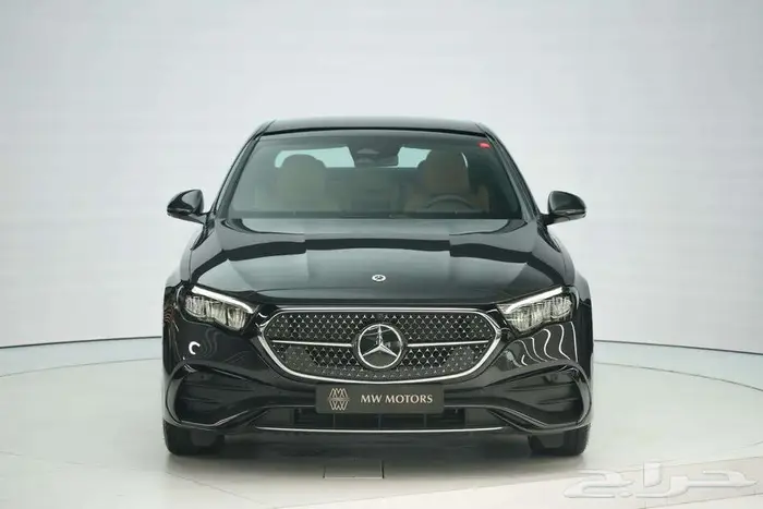 مرسيدس E 200 موديل 2026 أصفار خليجي رمادي غامق جملي 1