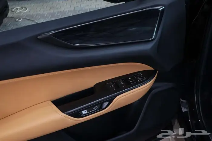 لكزس NX 350 موديل 2024 10