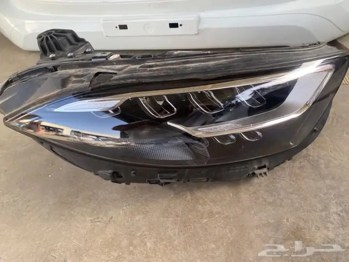 شمعه يمين مرسيدس- cls 350 0
