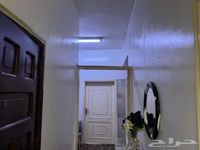عمارة للبيع في حي غبيرا 2