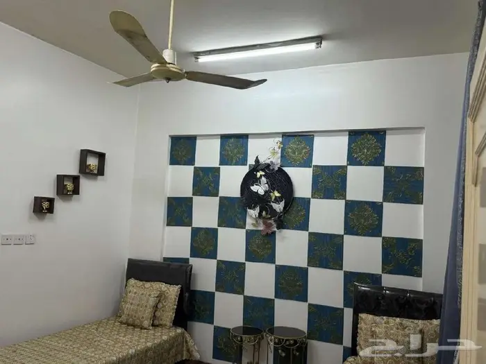 عمارة للبيع في حي غبيرا 4