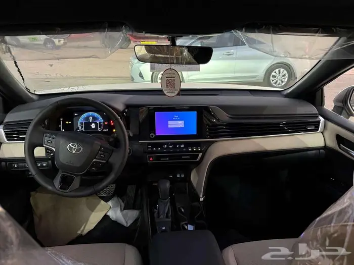 تويوتا كامري LE فتحة بنزين موديل 2025 14